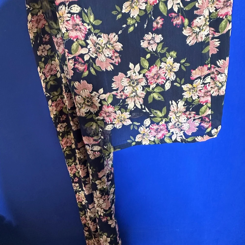 💜 Anthropologie | Ali & Jay Floral Sleeveless Wide Leg Jumpsuit (S) - Picture 7 of 11